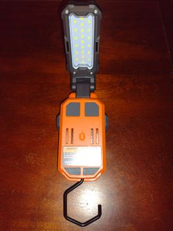 New Ridgid magnetic 18v LED Folding Work Light with Hook