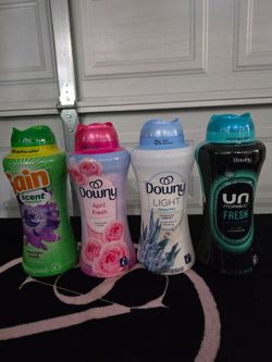 Downy Unstoppables 24 Oz