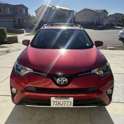 2016 Toyota Rav4 XLE W Convenience Package