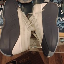 XFINITY ADDIDA SIZE 9.5 