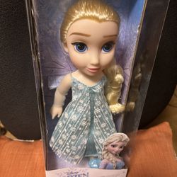 Elsa from the movie frozen doll