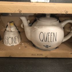 Rae Dunn Tea Set Queen Bee Tea Pot Brand New