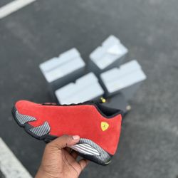 Ferrari 14s