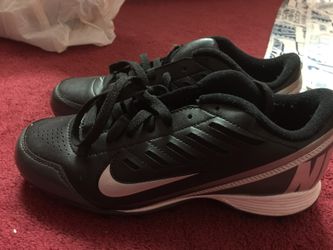 Nike shoes for boys size 7