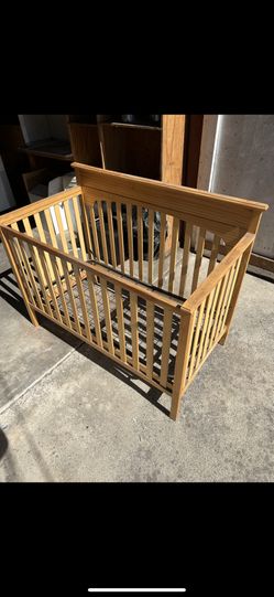 Wood Bed Frame 