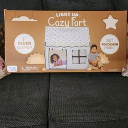 Light Up Cozy Fort