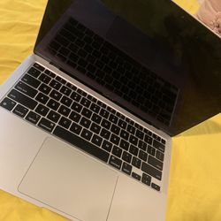 MacBook Air M1 (2020) For Parts 