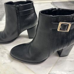 A2 Aerosoles Black Booties Size 6 US / 4 EU