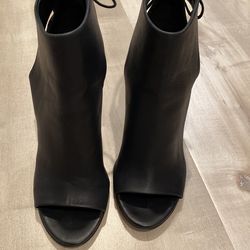  Black Leather Lace Up Bootie