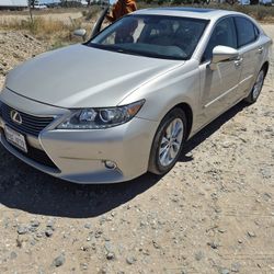 Lexus ES300h