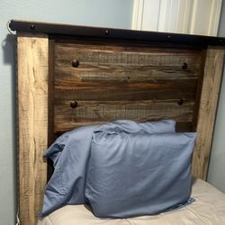 Twin bed mattress included