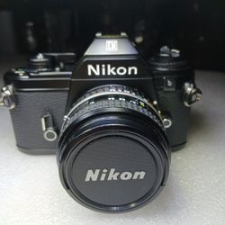 1980 NIKON EM VINTAGE $300
