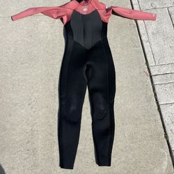 Women’s Rip Curl Wetsuit size 6