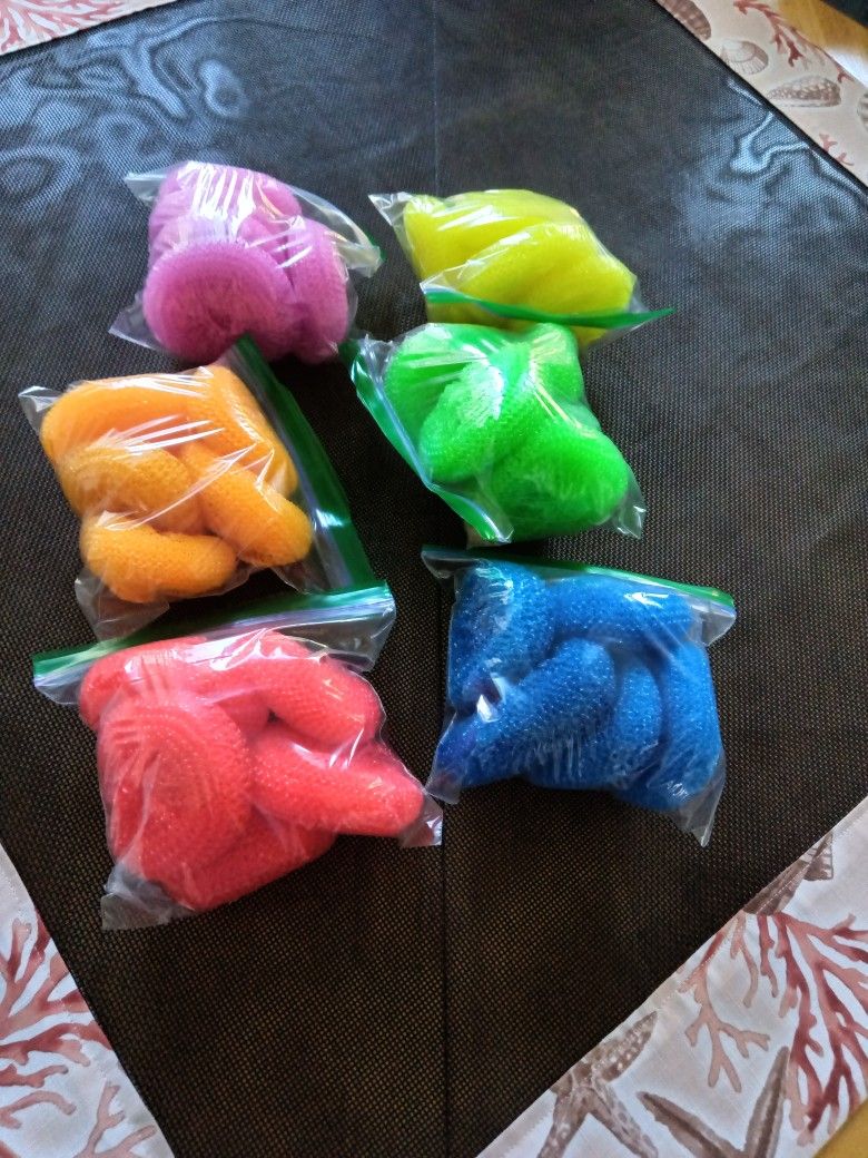 Brand New Multi Colored Mesh Scrubbers