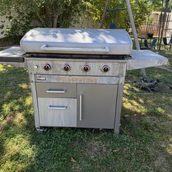 Blackstone grill 4 burner