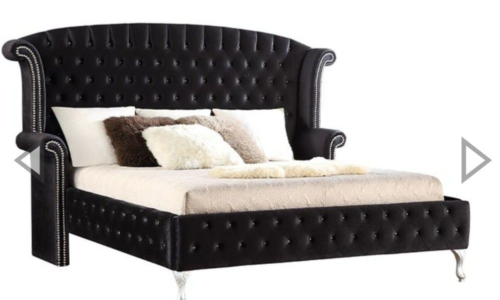 5 PC King Bedroom Set (Like New)