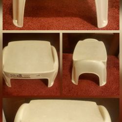 STEP STOOL