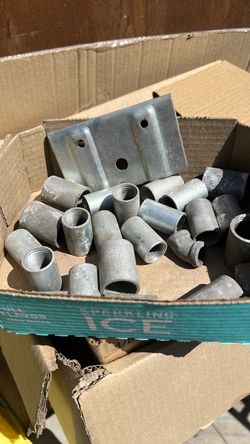 Pipe fittings metal