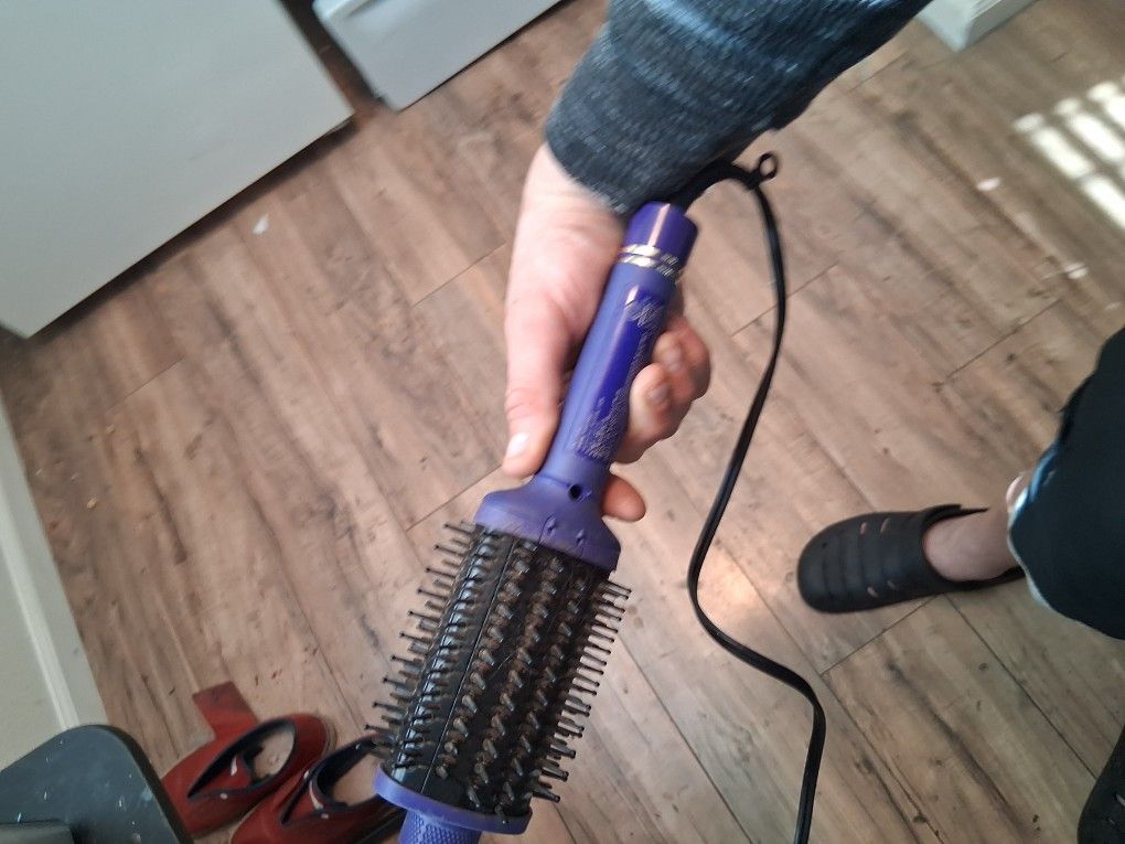 Hot Tools Heat Brush