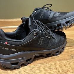 On Cloud Men’s Cloudrock Low Waterproof Hiking Terrain 12.5