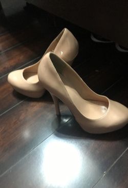 Beige heels