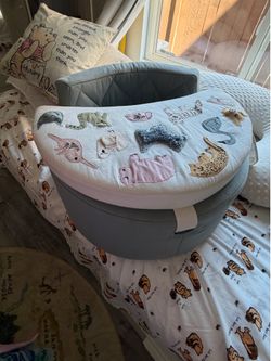 Baby soft activity seat