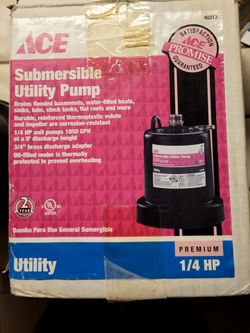 SUMP PUMP 1/4HP  1050 GPM,  used once to drain a pool