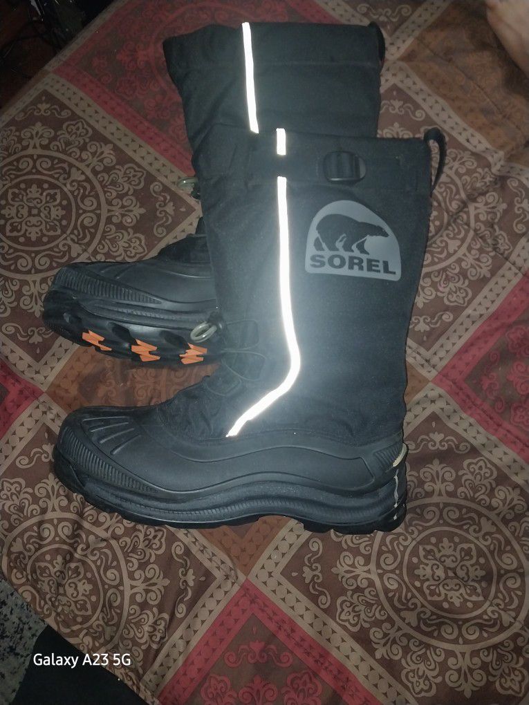 Sorel Winter Boots (Size 13)