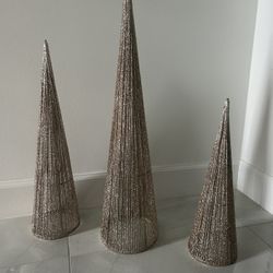 Set Of Christmas Decor Cones 