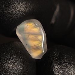 rainbow moonstone 