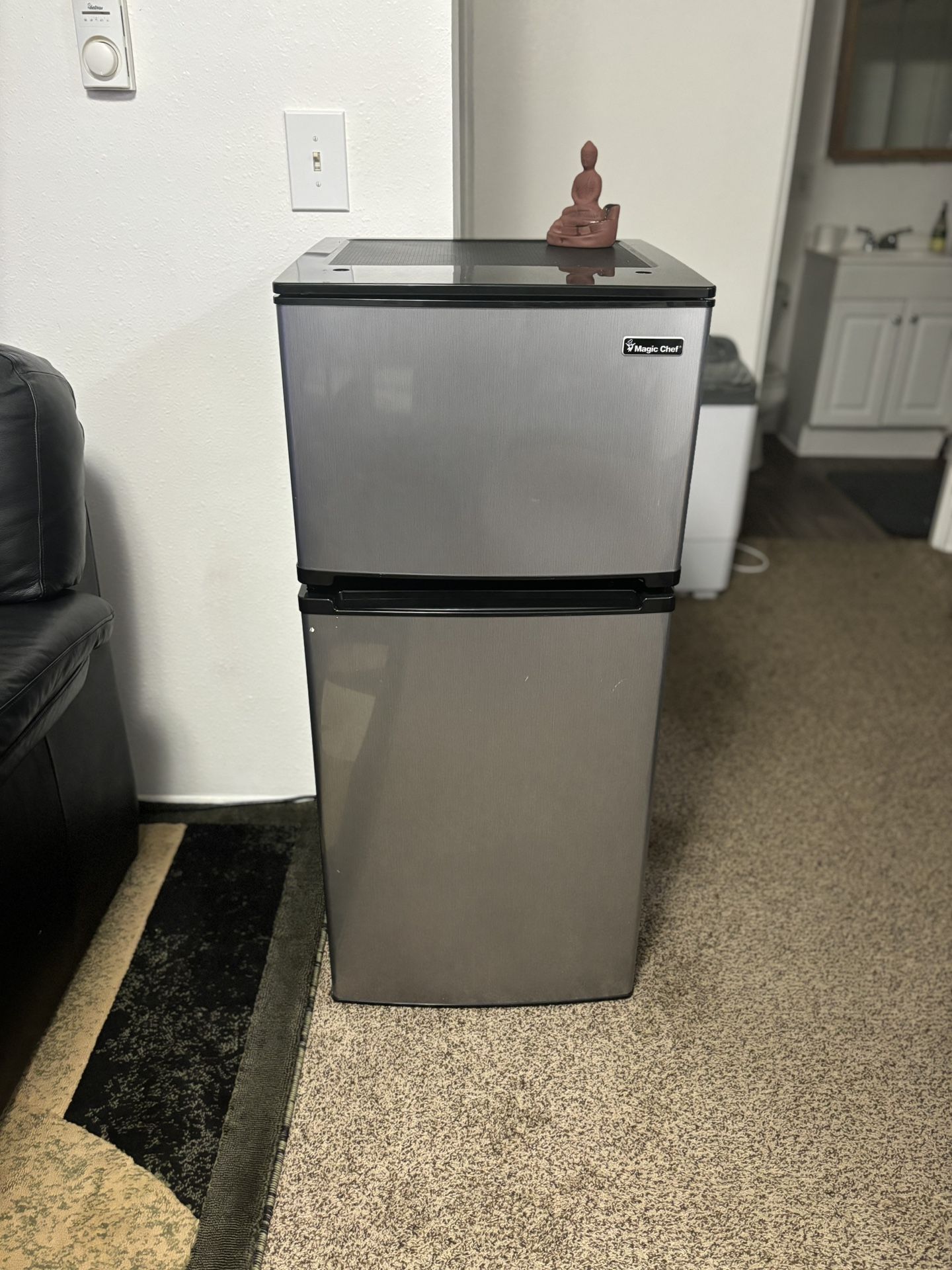 Manic Chef Mini Freezer And Refrigerator