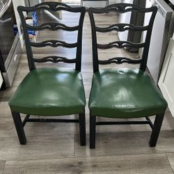 Set Of Vintage Dining Chairs With Green Leather Seats 