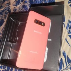 SAMSUNG S10 E 