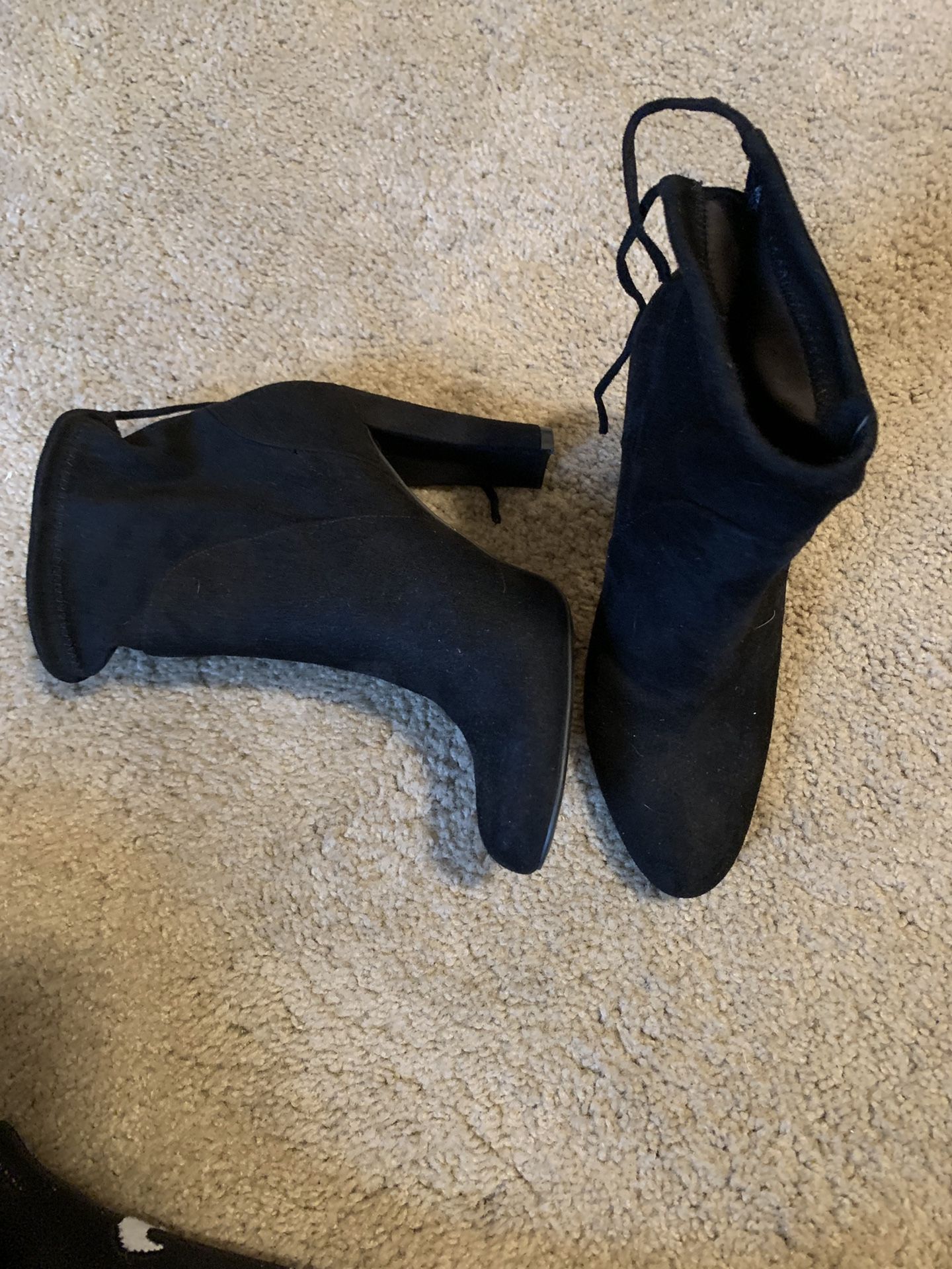Size 7 high heel booties