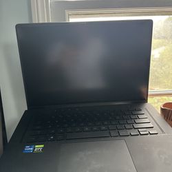 ASUS - ROG Zephyrus G16 16" 165Hz Gaming Laptop 