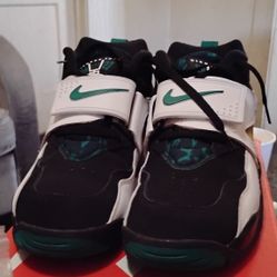 Diamond Turf Deion Sanders