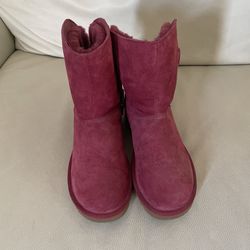 Pink Ugg Boots - Women’s Size 8 (U.S.) - Like New!