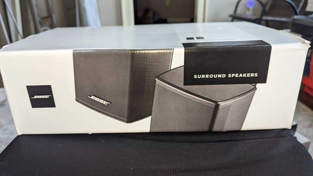 Bose Virtually Invisible Series II - Brand New, Open Box