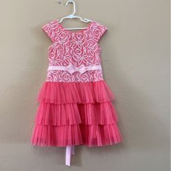 Child’s Gown Size 6 