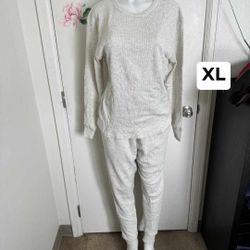 New Women's Thermal 2 Piece Set Size XL 