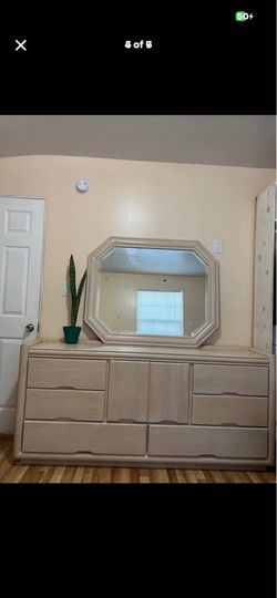 Solid oak wood dresser