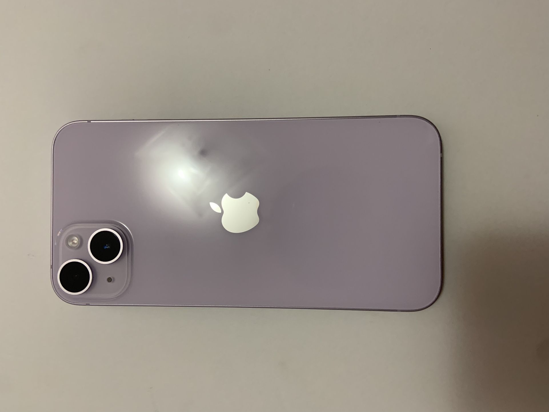 iPhone 1 4 Plus