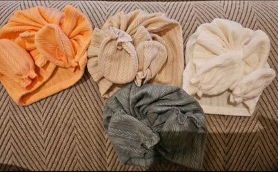 Newborn Girl Hats and Mittens