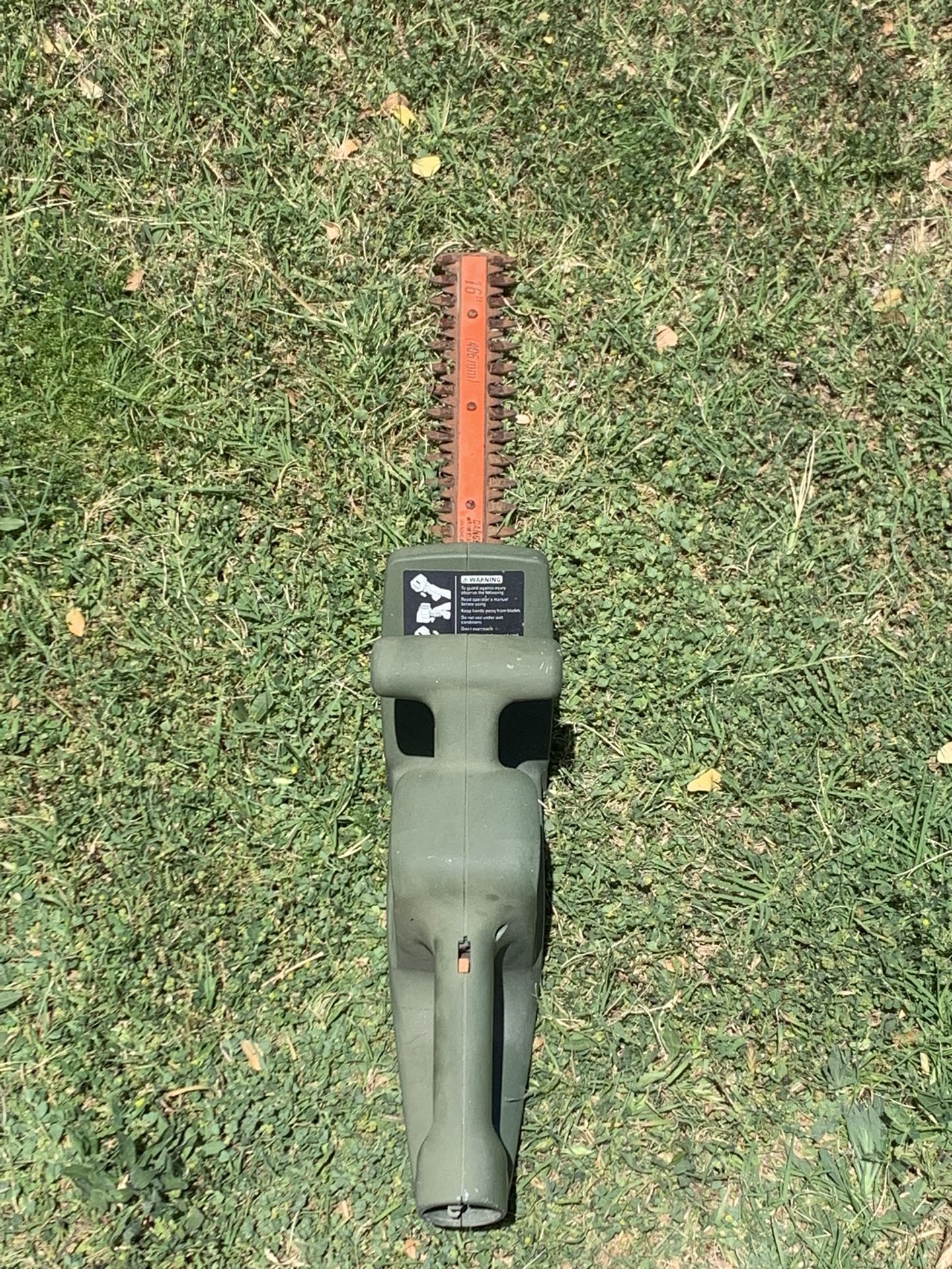 Black & Decker Hedge Trimmer Tool Landscaping