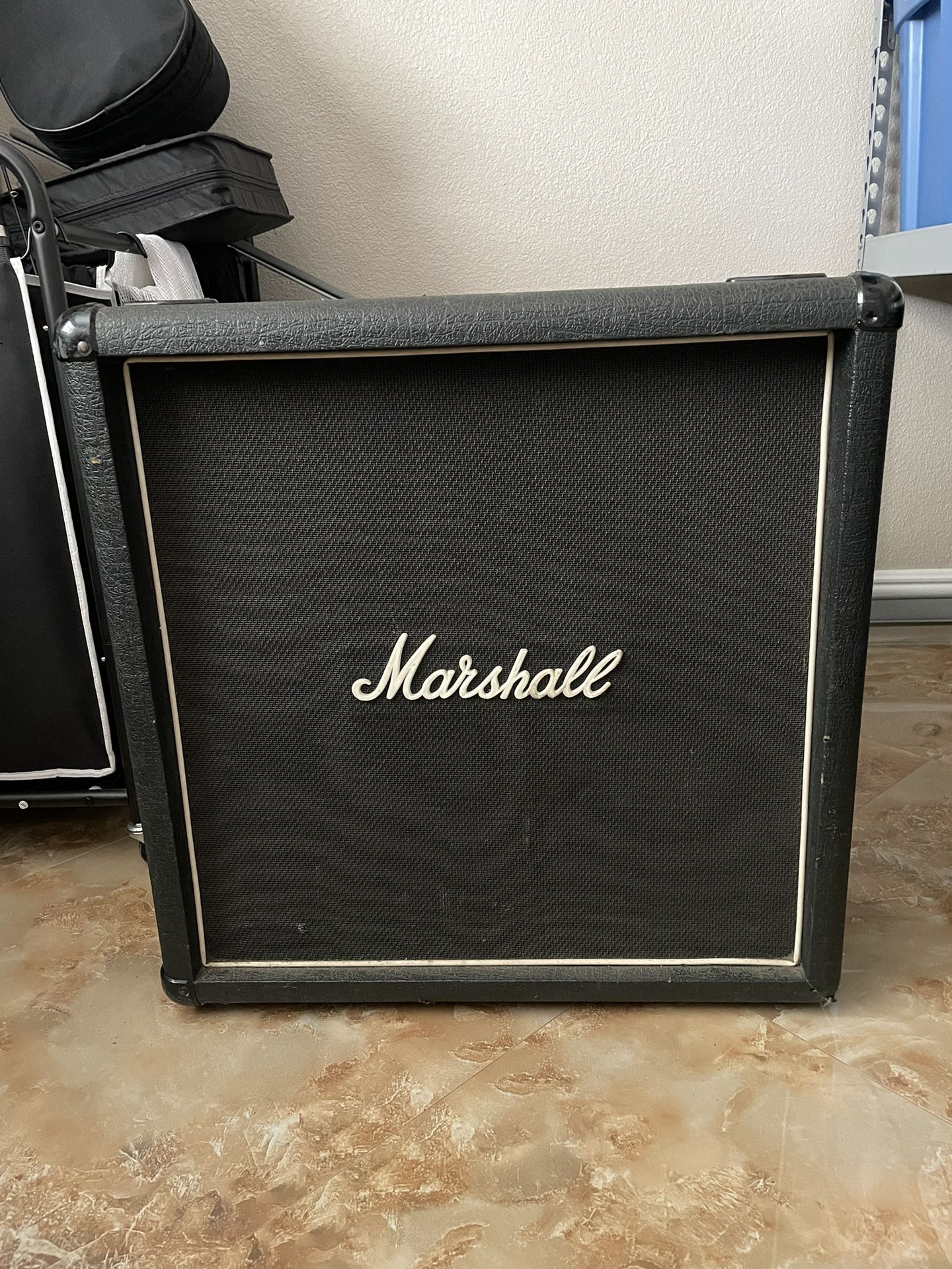 Vintage Marshall 1965B 4x10 Guitar Cabinet