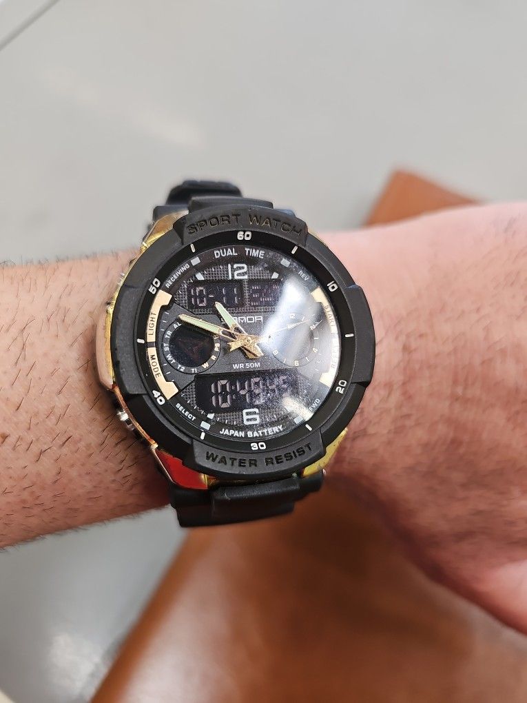 MEN'S DIGITAL WATCH, ALARM,LIGHT, CHRONO,WATER PROOF LONG BATTER LIFE