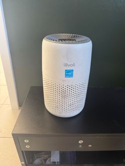 Air purifier levoit