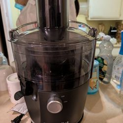 NutriBullet Juicer – Excellent Condition