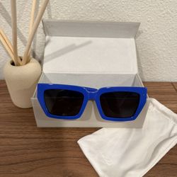 Dezi Switch Sunglasses 