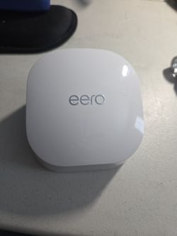 Used: Q010001 EERO 6 Mesh Wifi Extender QE3E-06H1-GA5Q-HFGB
